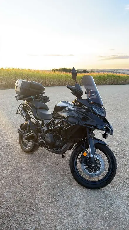Benelli TRK 502