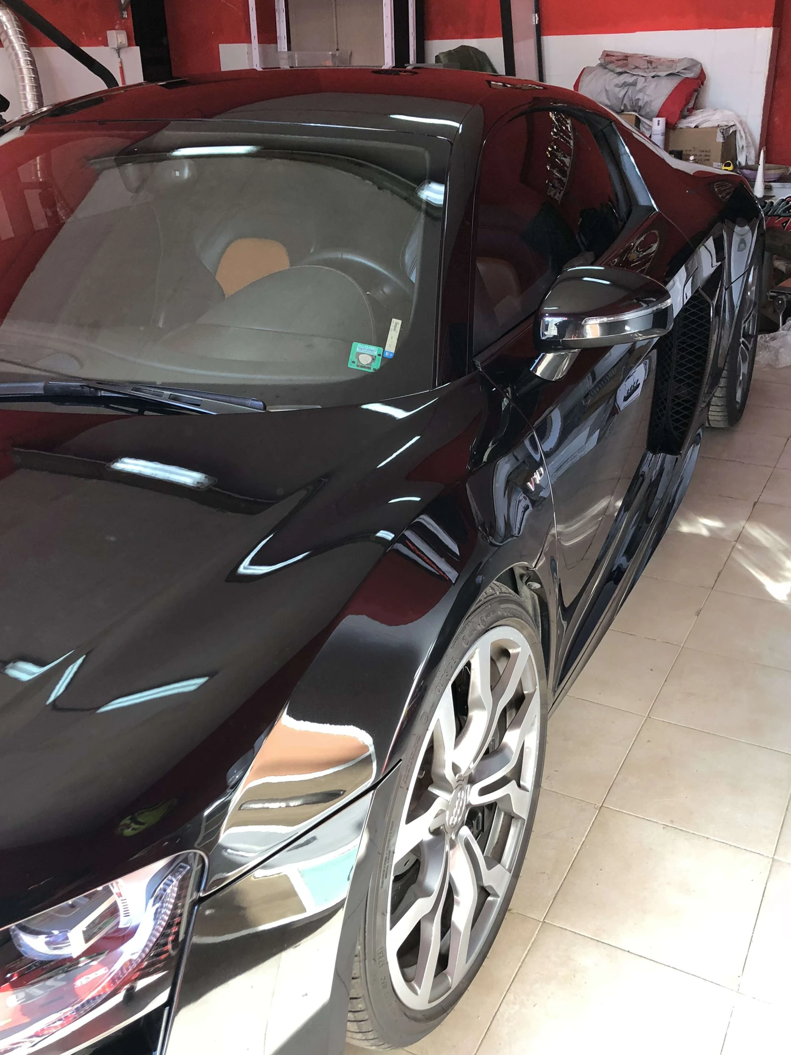 Audi R8 undefined