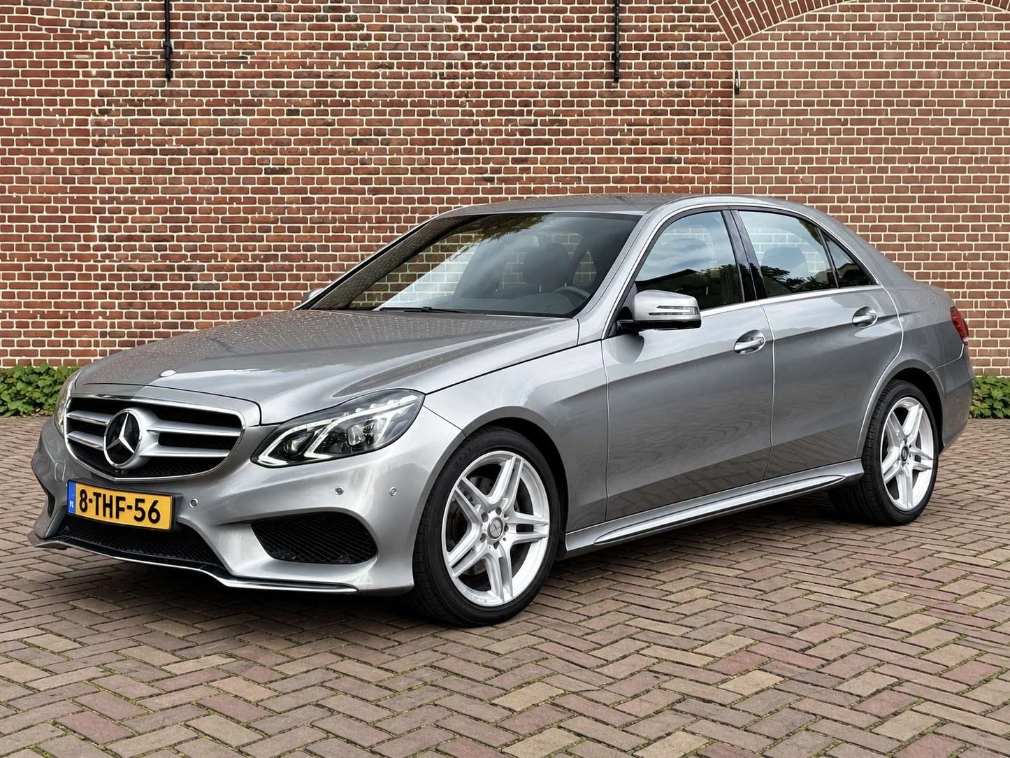 Mercedes-Benz E 250